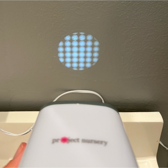 Project Nursery Sound Machine/Light/Projector - Picture 6 of 9